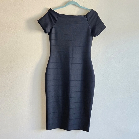 Haute Monde Black Off The Shoulder Stretch Bodycon Dress Size Large - Picture 1 of 14